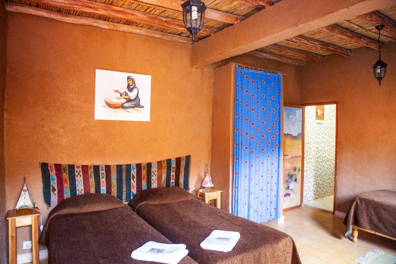 La Maison De L'Homme Bleu Tighmert Bagian luar foto