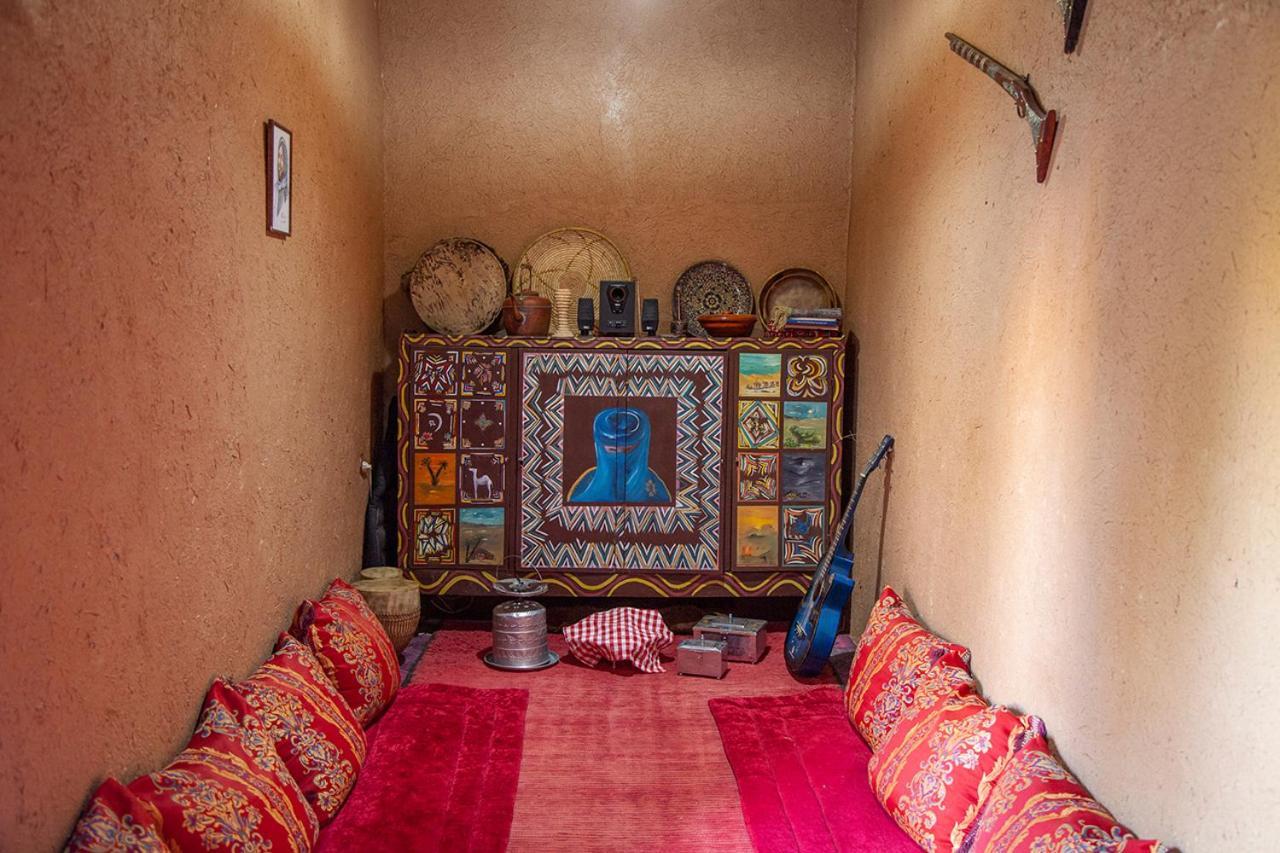 La Maison De L'Homme Bleu Tighmert Bagian luar foto