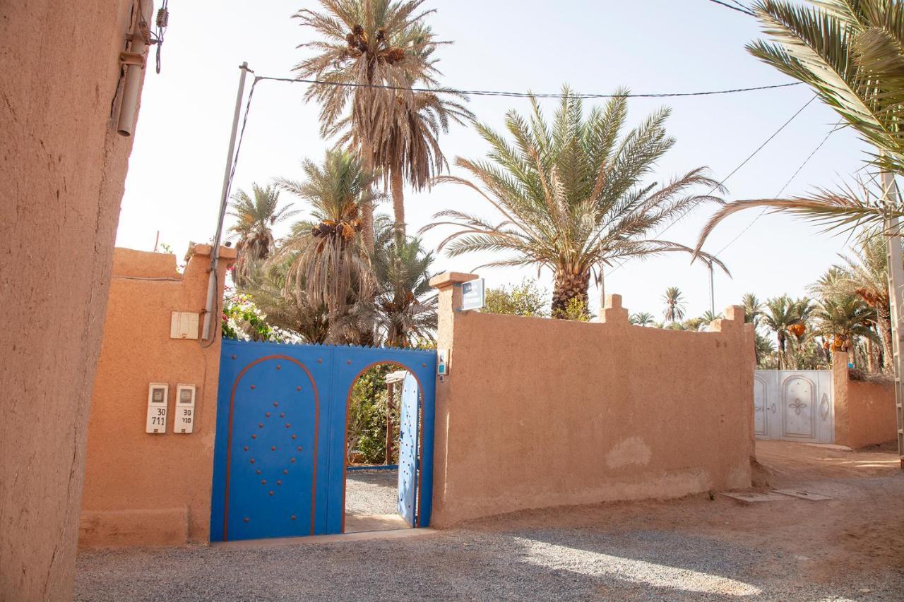 La Maison De L'Homme Bleu Tighmert Bagian luar foto