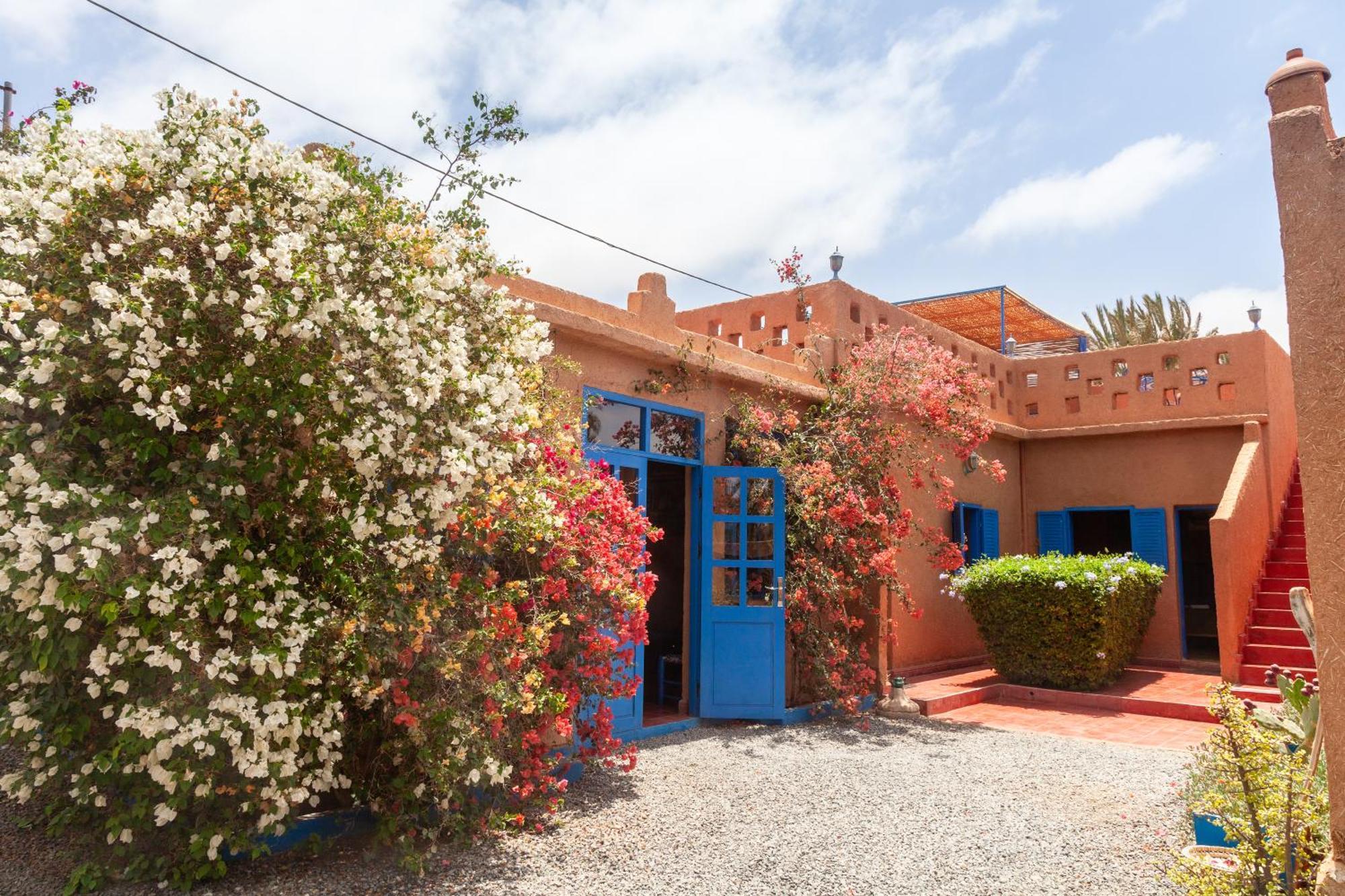 La Maison De L'Homme Bleu Tighmert Bagian luar foto