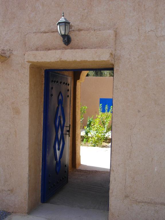 La Maison De L'Homme Bleu Tighmert Bagian luar foto